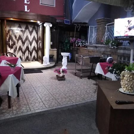 Hotel La Carina Grottaminarda Dış mekan fotoğraf