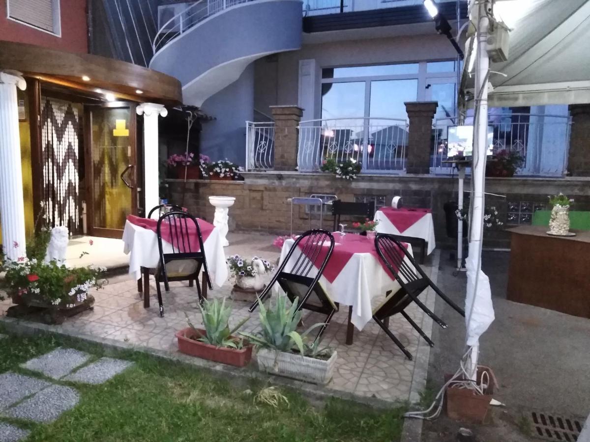 Hotel La Carina Grottaminarda Dış mekan fotoğraf