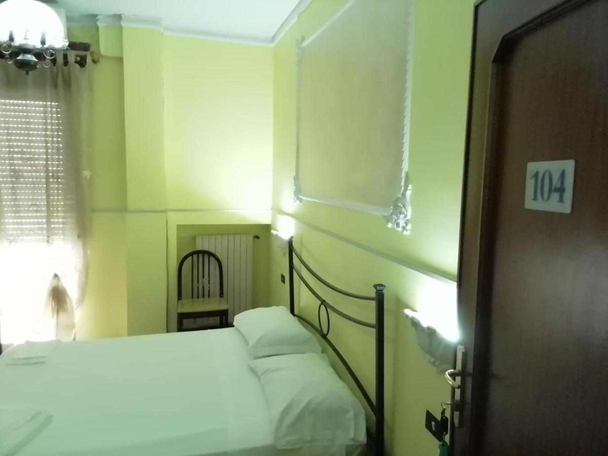 Hotel La Carina Grottaminarda Dış mekan fotoğraf