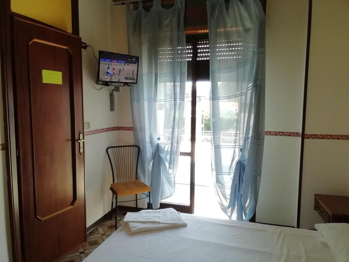 Hotel La Carina Grottaminarda Dış mekan fotoğraf